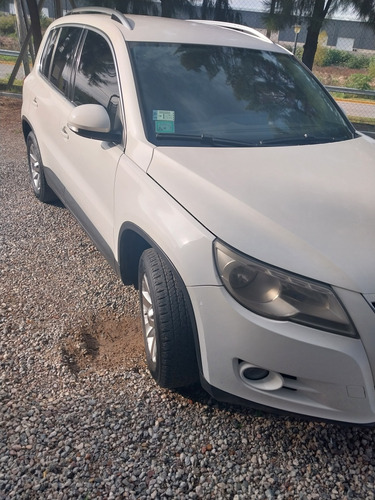 Volkswagen Tiguan 2010 2.0 I Sport Style Tiptronic