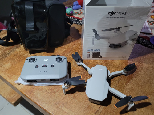 Drone Dji Mini 2 Fly More Combo. Novo