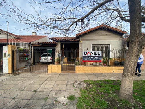 Oportunidad Nuevo Valor!! Chalet A Dos Cuadras De La Estación De San A De Padua 