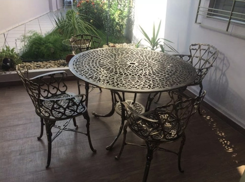 Conjunto Mesa Com 4 Cadeiras  Para Área Externa  Ou Jardim 