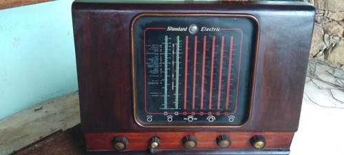 Radio Antigo Valvulado Stander  Funcionando  Com 20 Kilos 