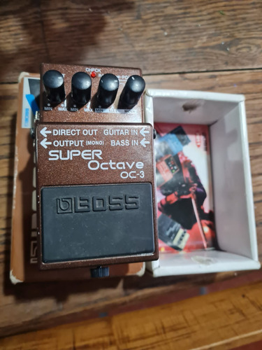 Boss Oc3 Super Octave Pedal Octavador Para Guitarra/bajo