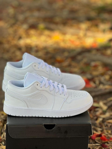 Jordan 1 Low Triple White #26