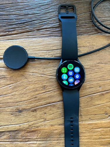 Samsung Galaxy Watch 4