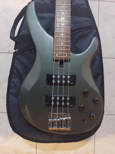 Bajo Yamaha Trbx 304