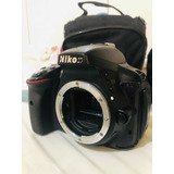 Nikon D5300 + Lente 18-200mm