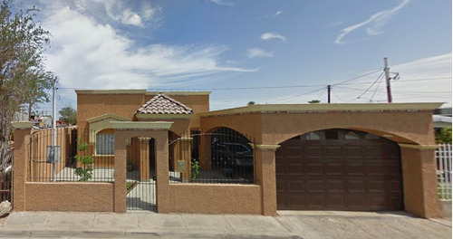 Casa En Venta En Roma, Mexicali, Baja California.