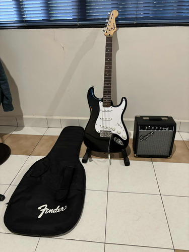 Paquete Squier Stratocaster