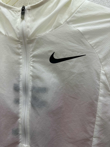 Campera 14/ Zip Nike Garment Packable Dama Running Talle Xs