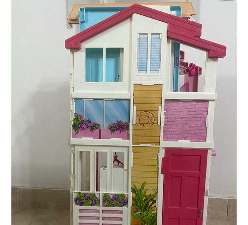 Casa De Barbie Dos Pisos