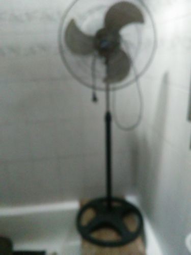 Ventilador Electric Fan Usado De Pie Para Reparar Tiene Elec