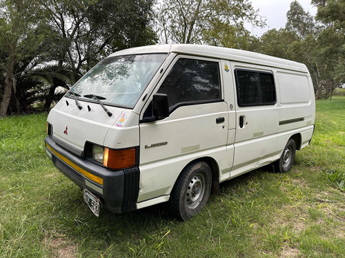 Mitsubishi L300 1998 2.5 Panel Van Dh