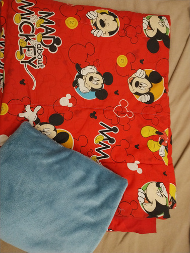 Acolchado 1 1/2  Plazas Mickey Mouse + Frazada