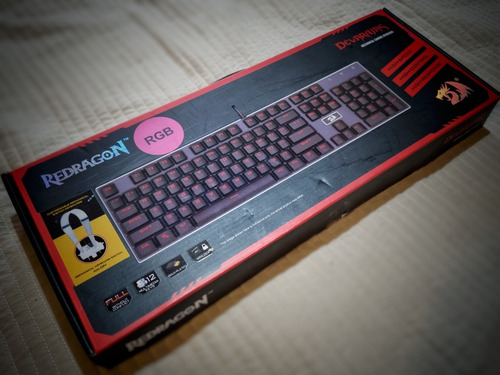 Teclado Redragon Devarajas Rgb K566 Switch Brown