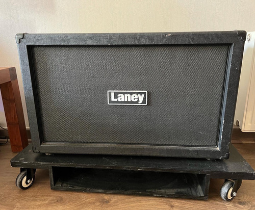 Laney 212 Vintage 30 Celestion