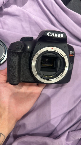 Câmera Canon T6i 