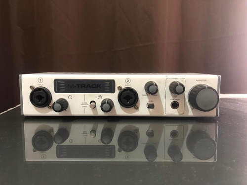 Interface M-audio M Track Ii