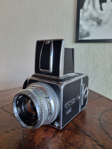 Câmera Hasselblad 500c Com Lente Zeiss Planar 80mm F2.8