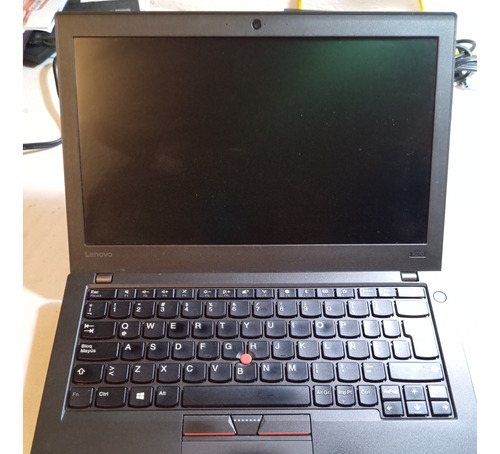 Laptop Lenovo Thinkpad X270 Core I5 8gb 256ssd Bateria Ok
