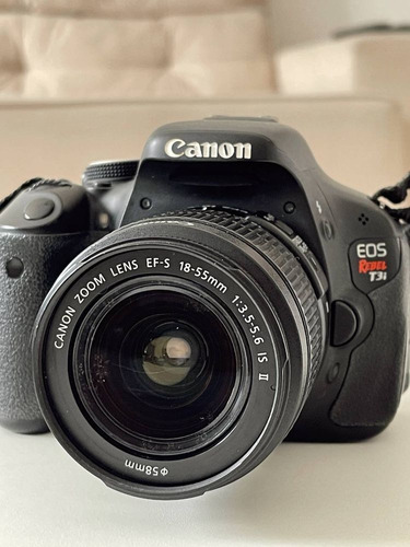 Camera Canon T3i 