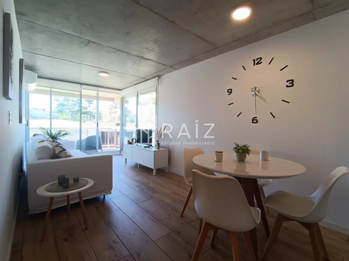 Apartamento En Venta 1 Dormitorio Playa Mansa - Imagen 3