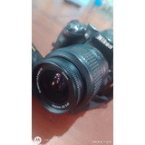 Camara Nikon D5200