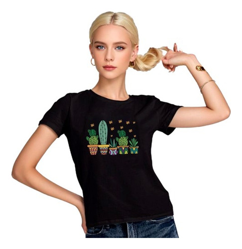 Playera De Manga Corta Para Mujer Negra Cactus