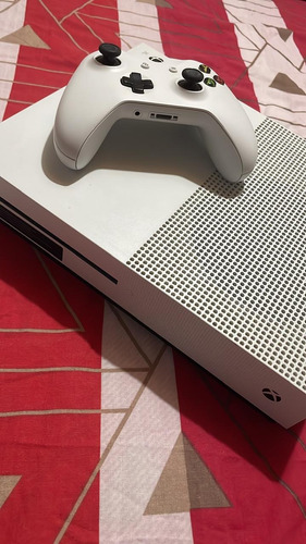 Microsoft Xbox One S 1tb Starter Bundle Color  Blanco 2021