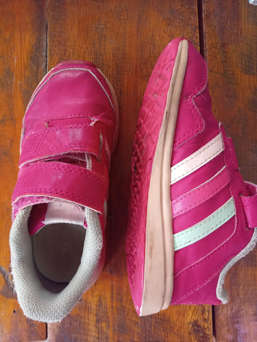 Zapatillas Se Nena Con Velcro Marca adidas Talle 26 Usadas 