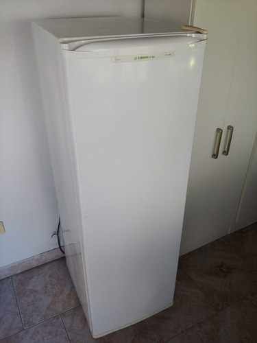 Freezer Eslabon De Lujo Vertical, Func. Perf. S/detalles.