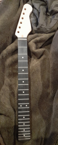 Mastil Mango De Guitarra Stratocaster Maple