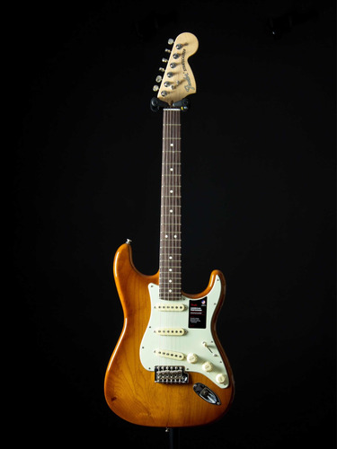 Fender Stratocaster American Performer Usa 2022