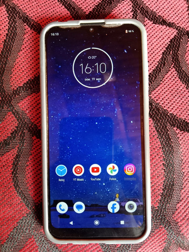 Motorola E6s, Color Rojo, En Perfecto Estado Y Con Caja 