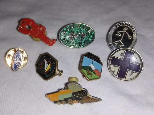 Lote Pins Broches Metal Patagonia Ford Colección 