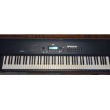 Korg Kross 2 88 (no Es Yamaha Roland Kurzweil Casio Kawai)