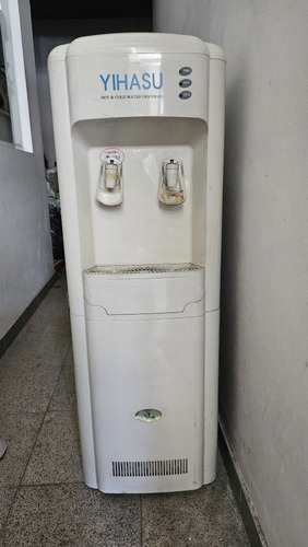 Dispenser Agua Frío/calor Yihasu 