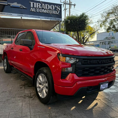 Chevrolet Silverado 5.4 2500 Doble Cabina Ls 4x4 At