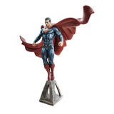 Superman Figura Hiperrealista En Escala 1:8