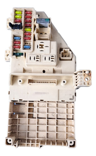 Caja De Fusibles Interior Dodge Stratus 2.4l 2001 Al 2006