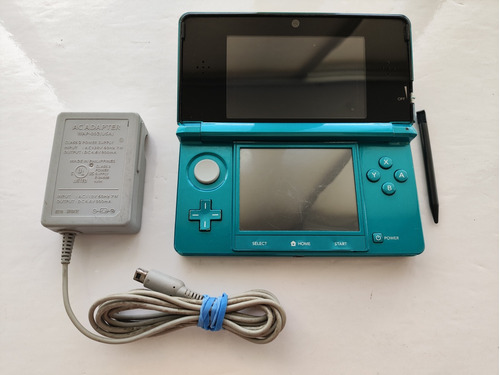 Nintendo 3ds Color Aqua Blue + 32gb + Muchos Juegos + Cargad