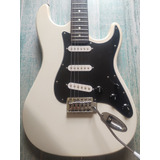 Kansas Stratocaster White. Vendo Permuto