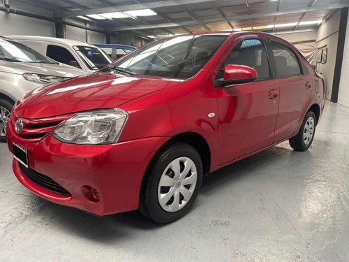 Toyota Etios 2015 1.5 Xs 4 P