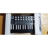 Teclado Controlador Midi Arturia Ed Limitada