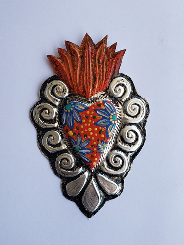 Corazón Mexicano Aluminio Hecho Y Pintado A Mano. Rojo