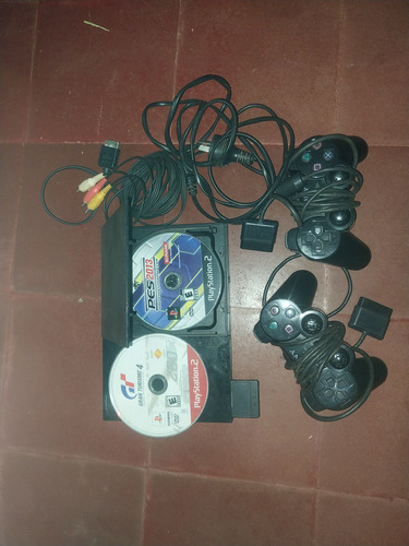 Play 2 Slim+2 Controles+2 Juegos