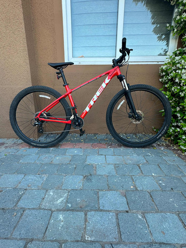 Bicicleta Marlin 5 Trek