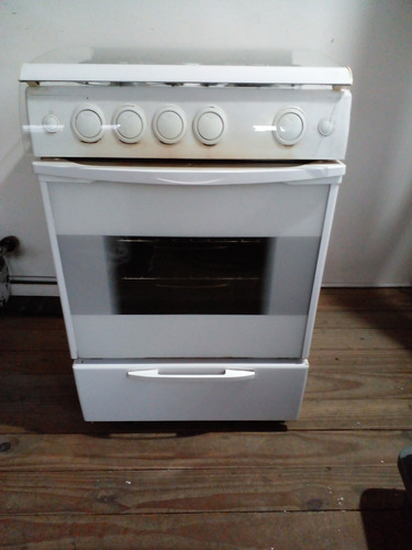 Cocina De 4 Hornallas Con Tapa De Vidrio Whirlpool Ach 510-2