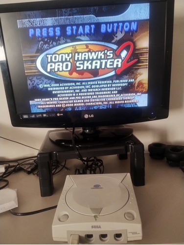 Sega Dreamcast Funcionando, Controle Cabos E 2 Jogos