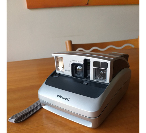 Camara Polaroid One 600 Ultra