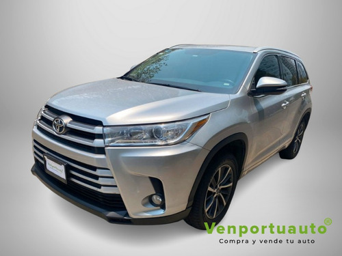 Toyota Highlander Xle Automática 2017 Plata 